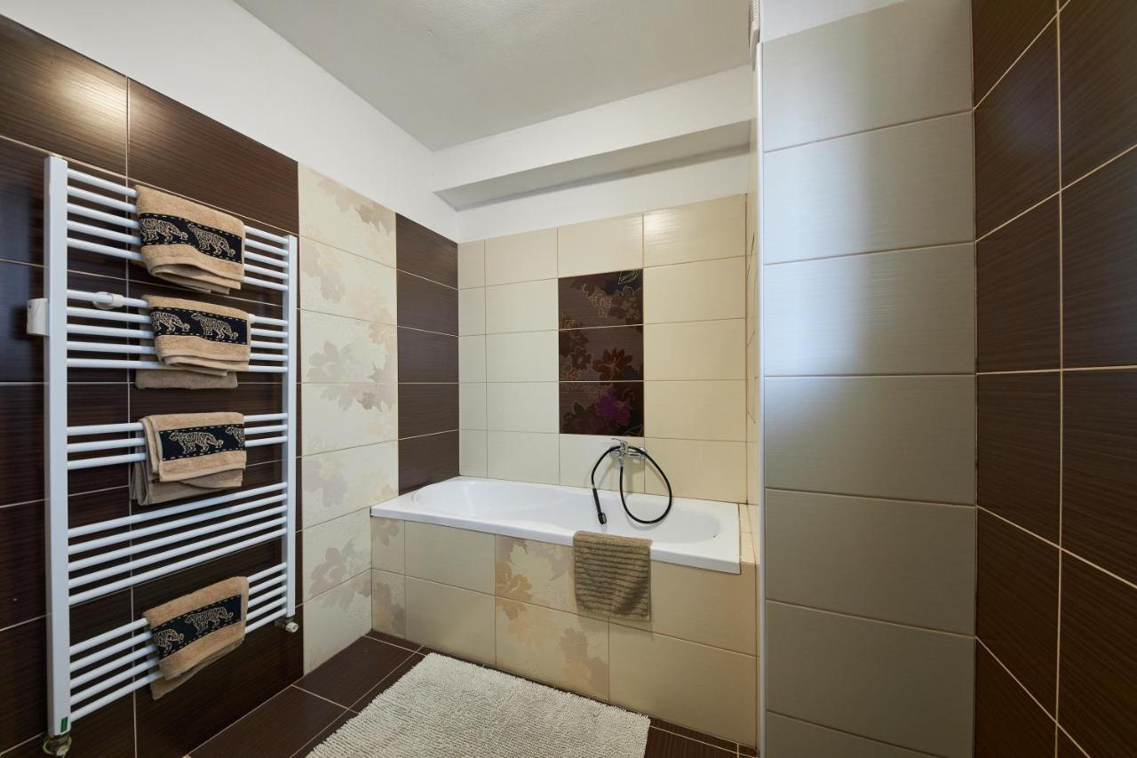 Relax Apartment Bratislava Exterior photo